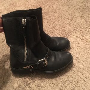 Leather boots